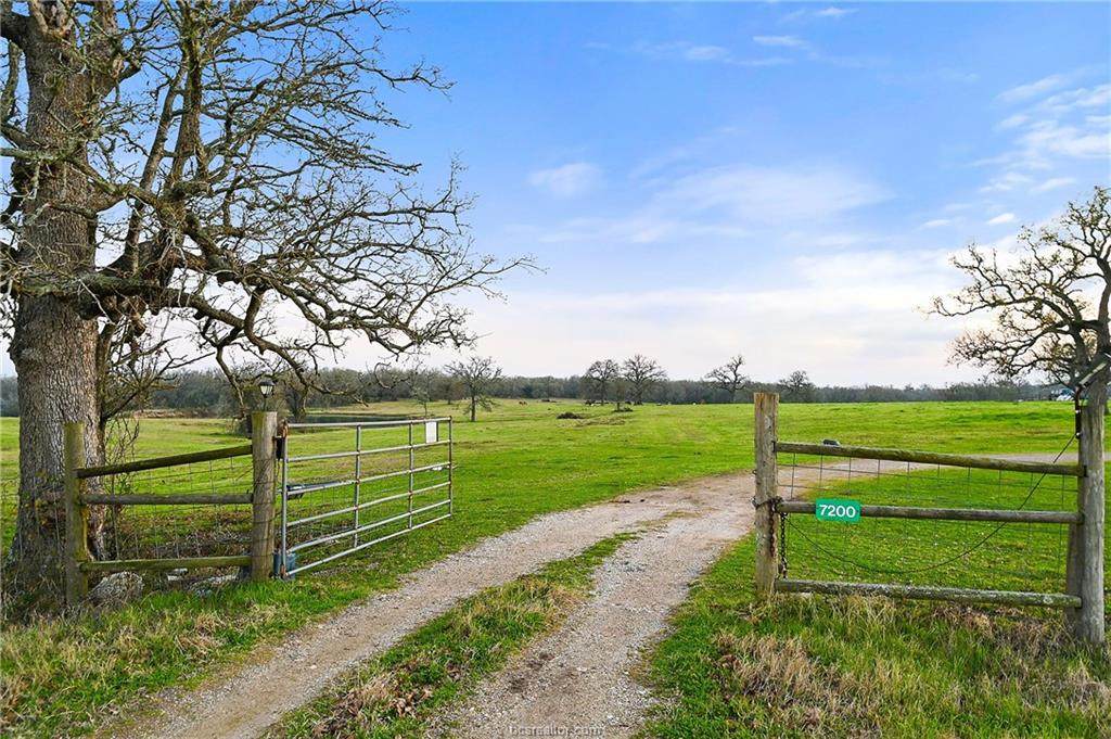 TBD Sebesta Pvt Lane - Photo 1