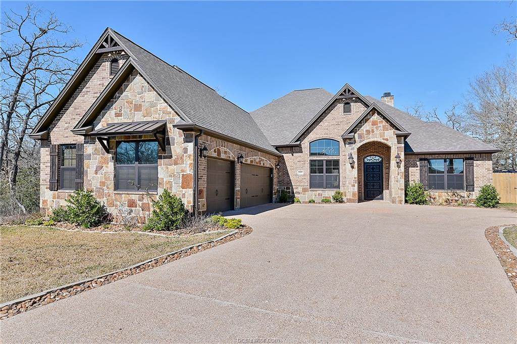 4901 Fallen Oak Cove - Photo 1