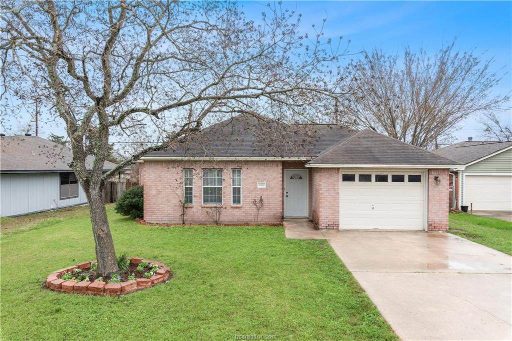 2512 Pinon Court - Photo 1