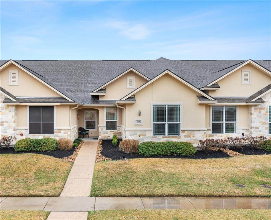3805 Silverthorne Lane - Photo 1