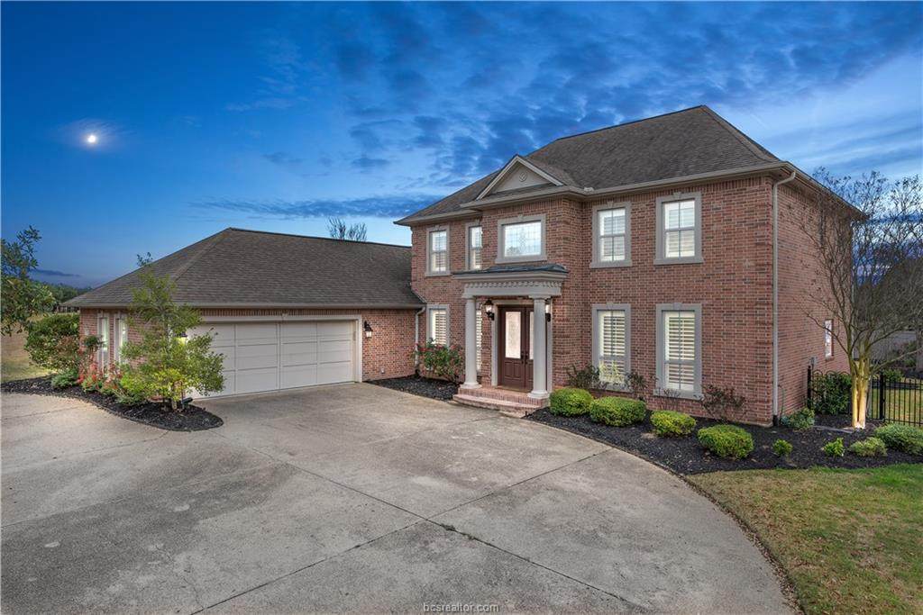 5108 Miramont - Photo 1