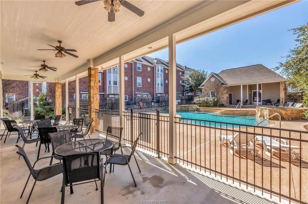 305 Holleman Drive - Photo 1