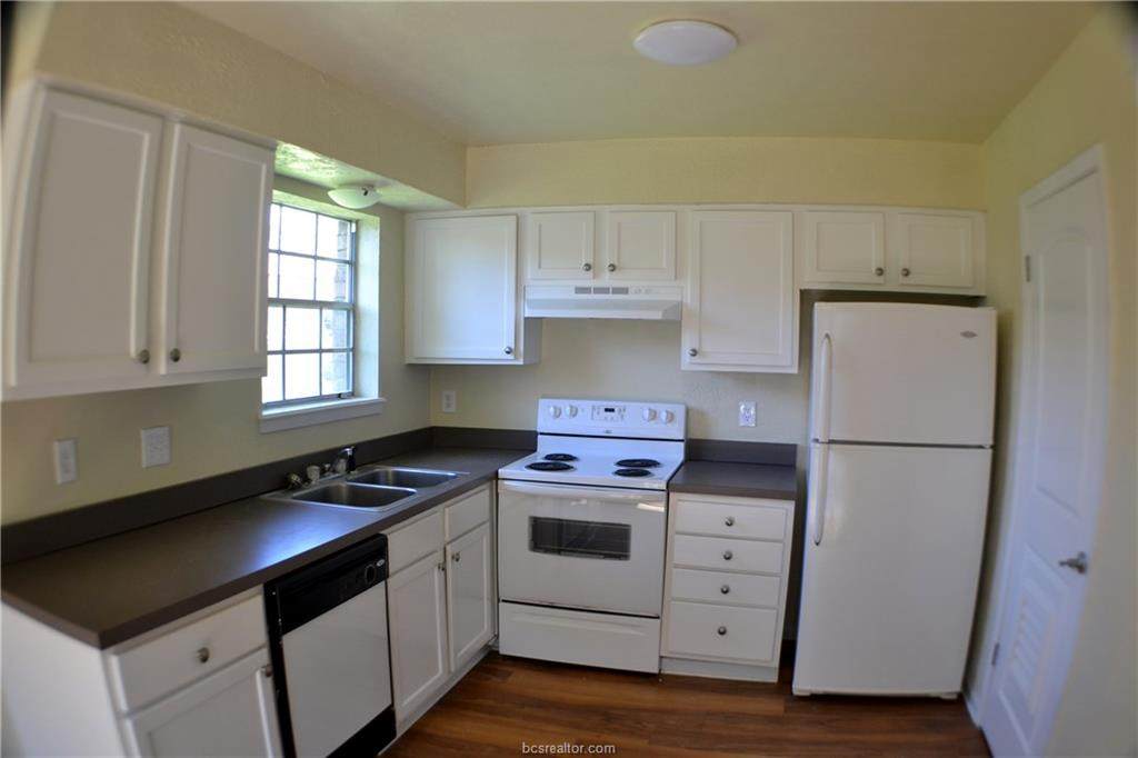 803 San Pedro Drive - Photo 1