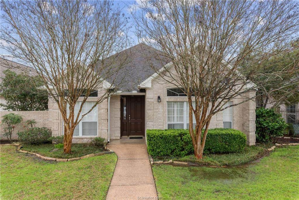 4922 Spearman Drive - Photo 1