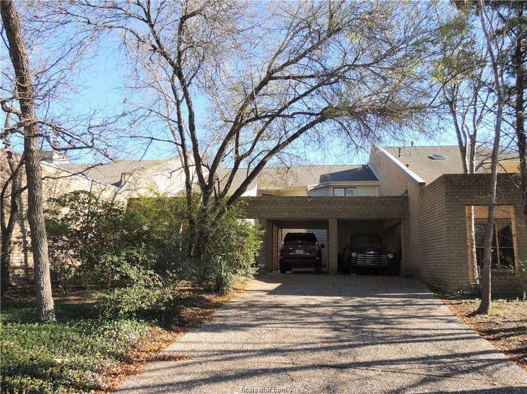 015 Forest Dr - Photo 1
