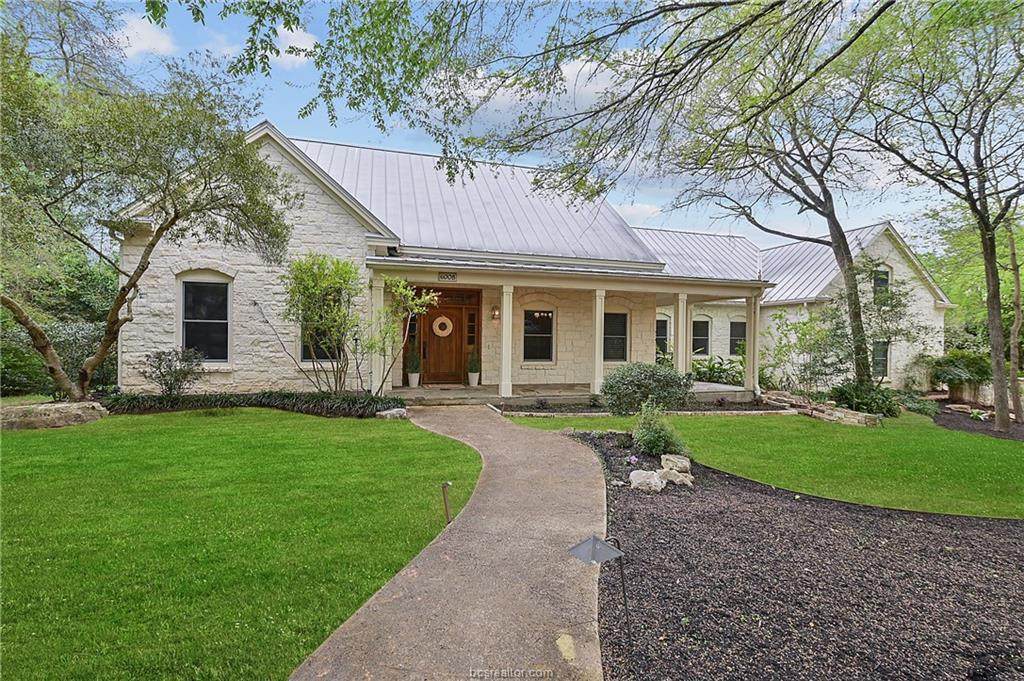 6008 Augusta Circle - Photo 1