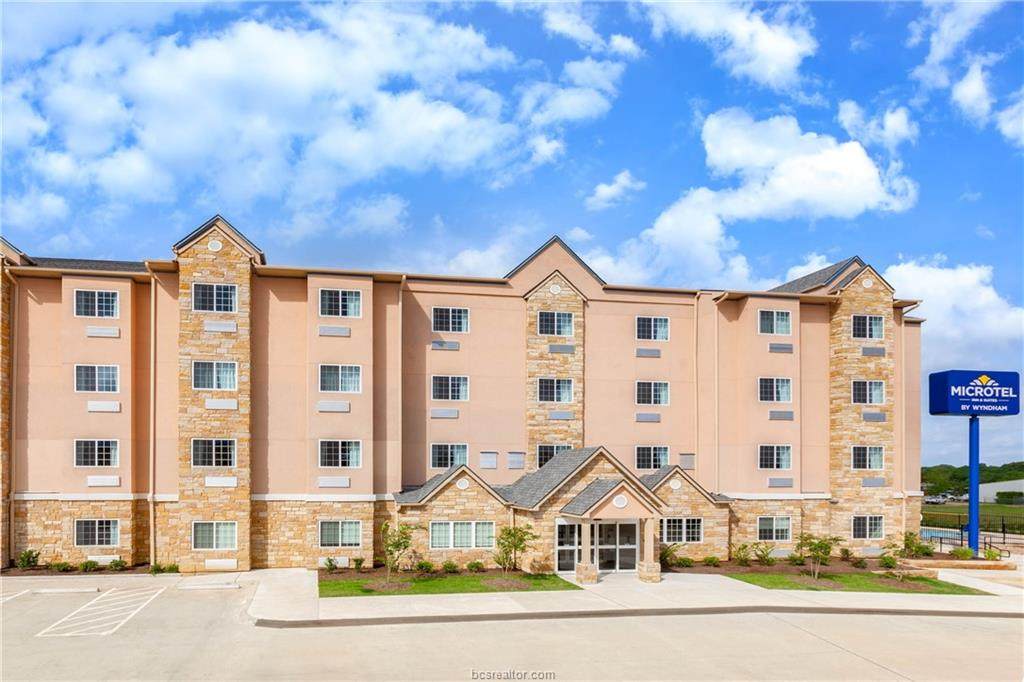 1820 Poderosa Drive - Photo 1