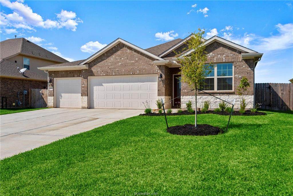 7418 Saint Andrews Drive - Photo 1 7418 Saint Andrews Drive - Photo 1