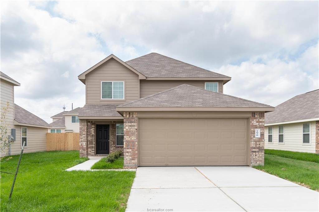 1020 Marquis Drive - Photo 1