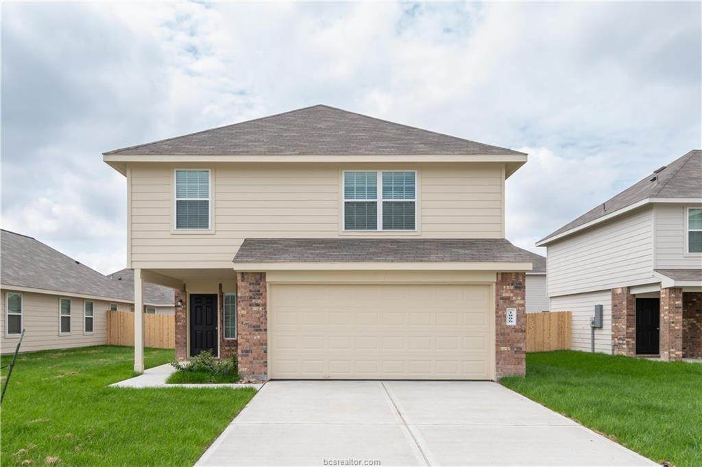 1006 Marquis Drive - Photo 1