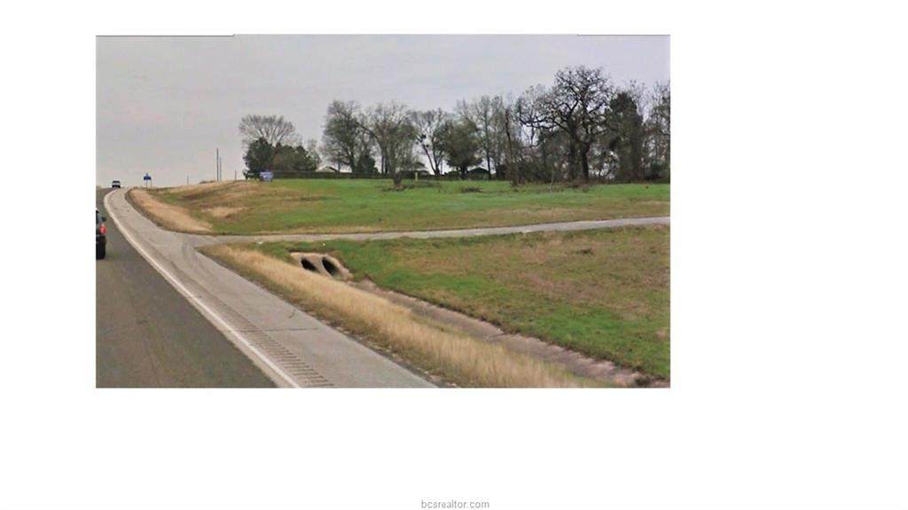 5800 Lynette - Photo 1