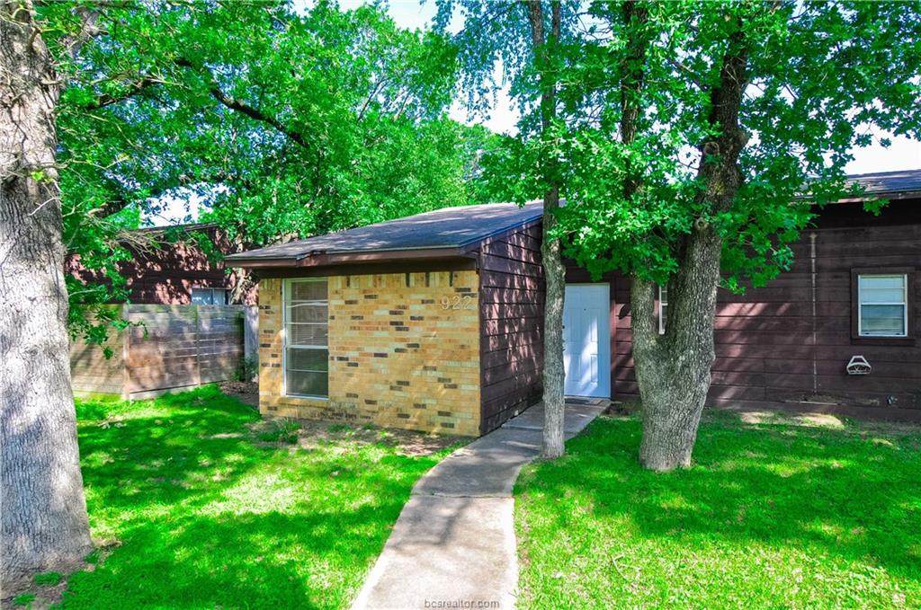 920 Navarro Drive - Photo 1