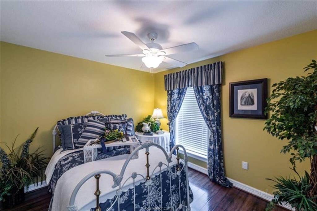9500 Mayfield Avenue - Photo 1