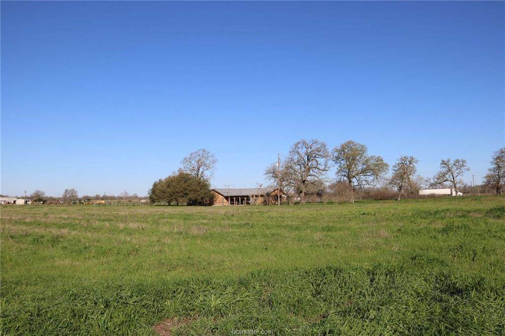 2900 Hwy 105 W - Photo 1 2900 Hwy 105 W - Photo 1