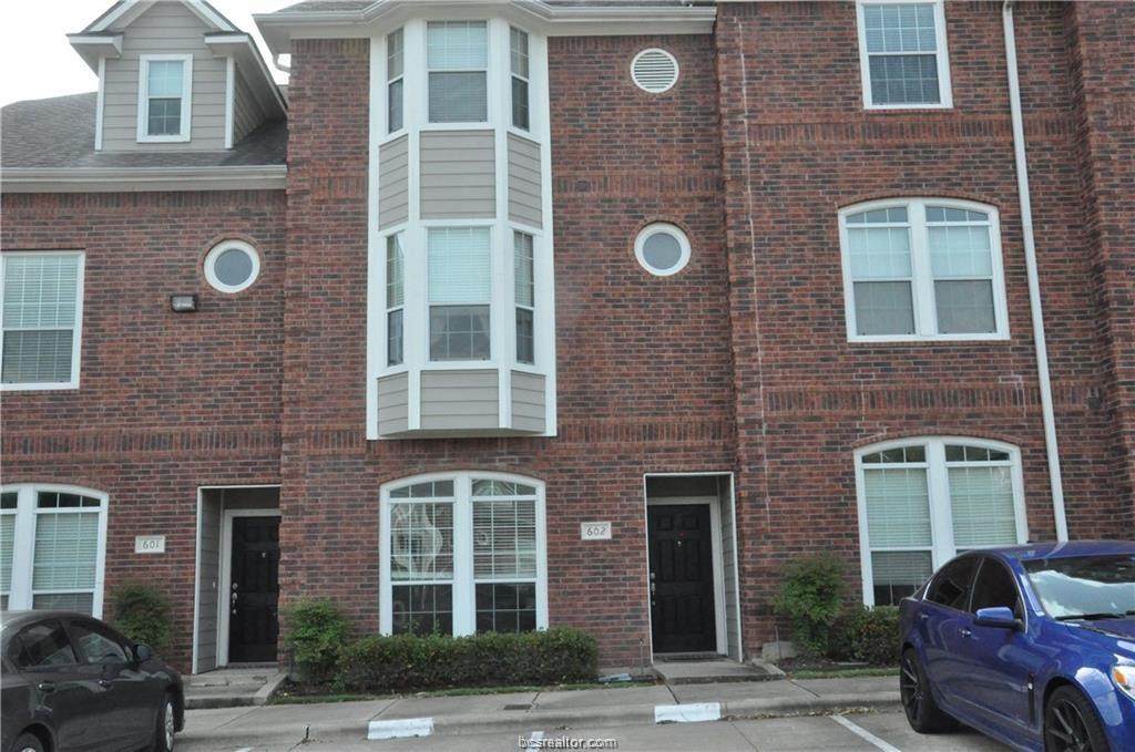 305 Holleman Drive - Photo 1