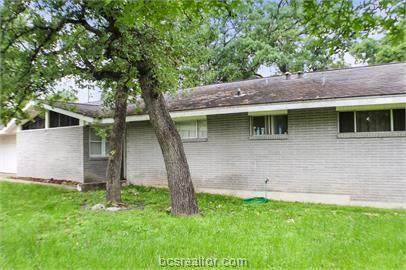 806 Lazy Lane - Photo 1