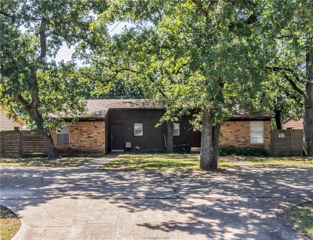 924 Navarro Drive - Photo 1 924 Navarro Drive - Photo 1
