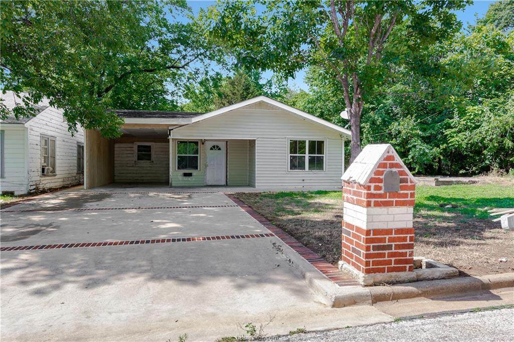 405 Davis Street - Photo 1