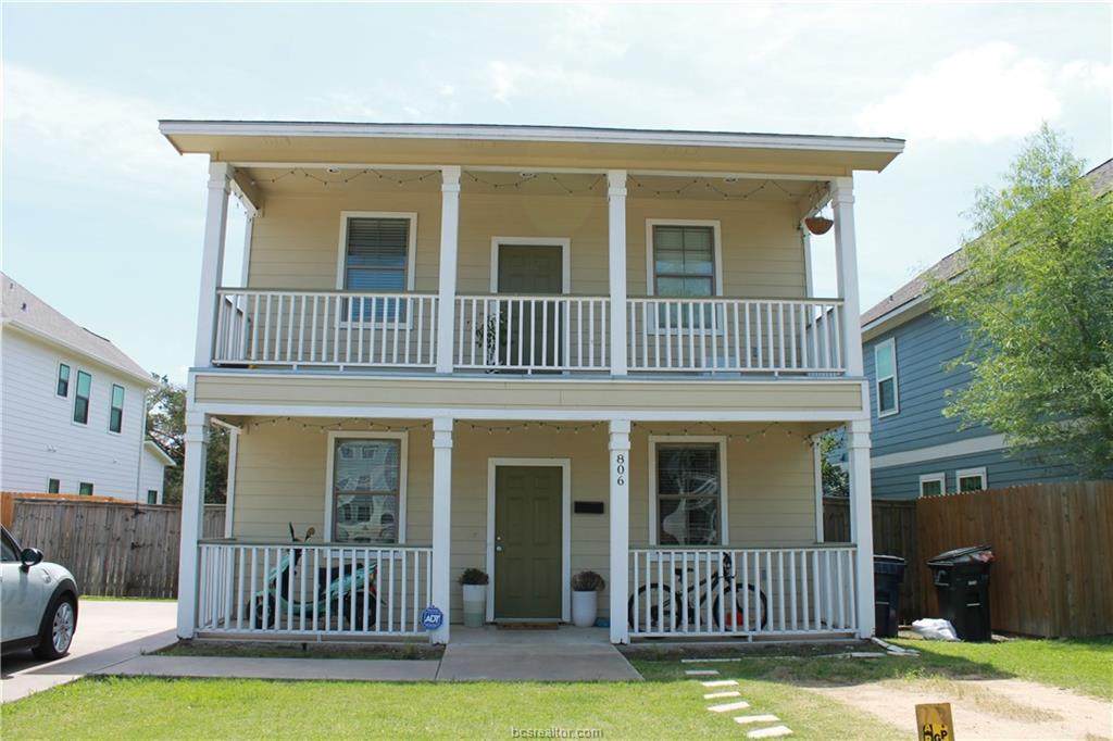 806 Fairview - Photo 1