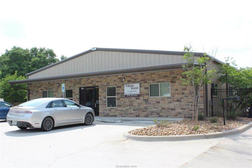412 Oak Street - Photo 1