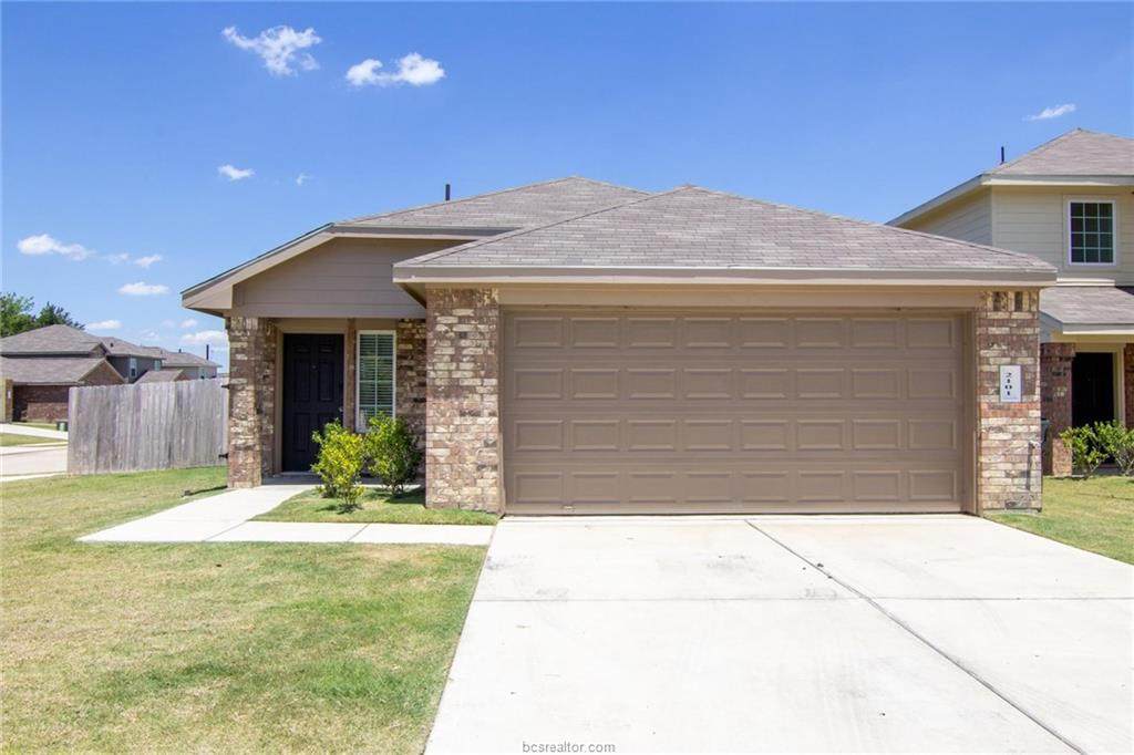 2101 Eastwood Court - Photo 1