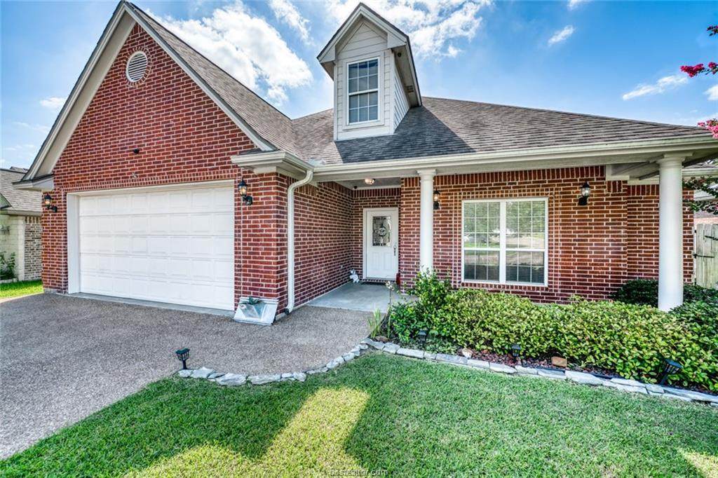 2213 Carlisle Court - Photo 1