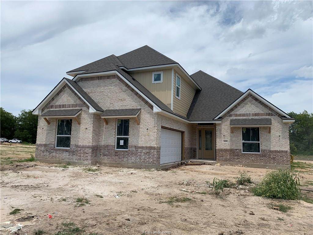 1620 Bennett Street - Photo 1
