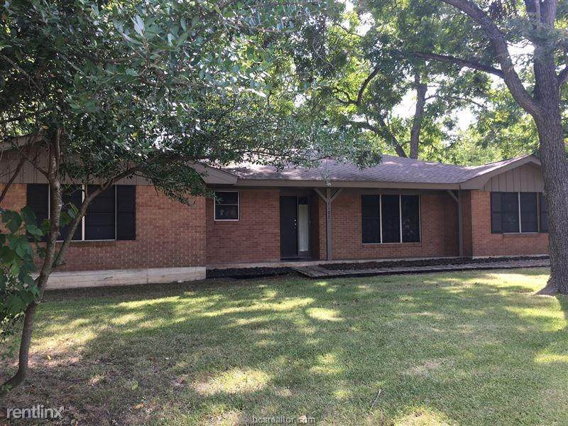 1107 27th Street - Photo 1