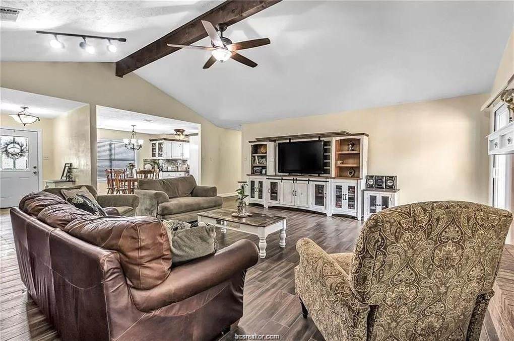 2602 Briar Oaks Drive - Photo 1