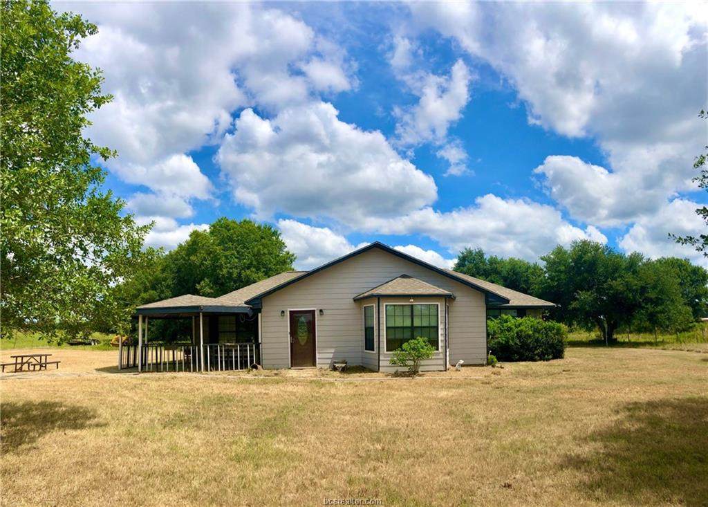 (+/-2 ac) 1611 Fm 2446 - Photo 1