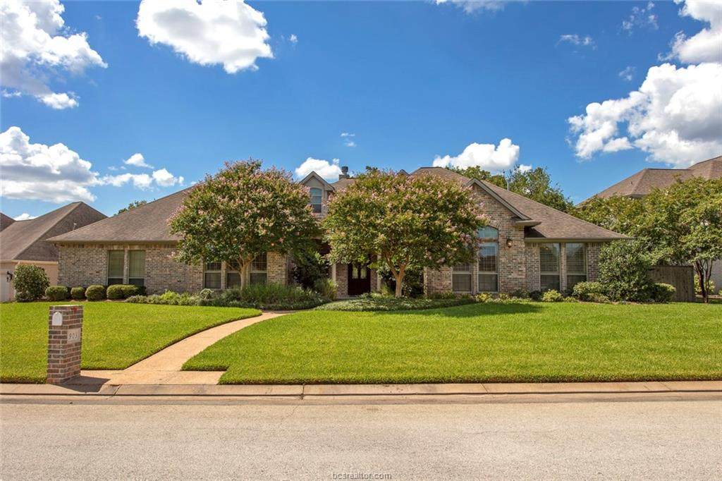 903 Plainfield Court - Photo 1