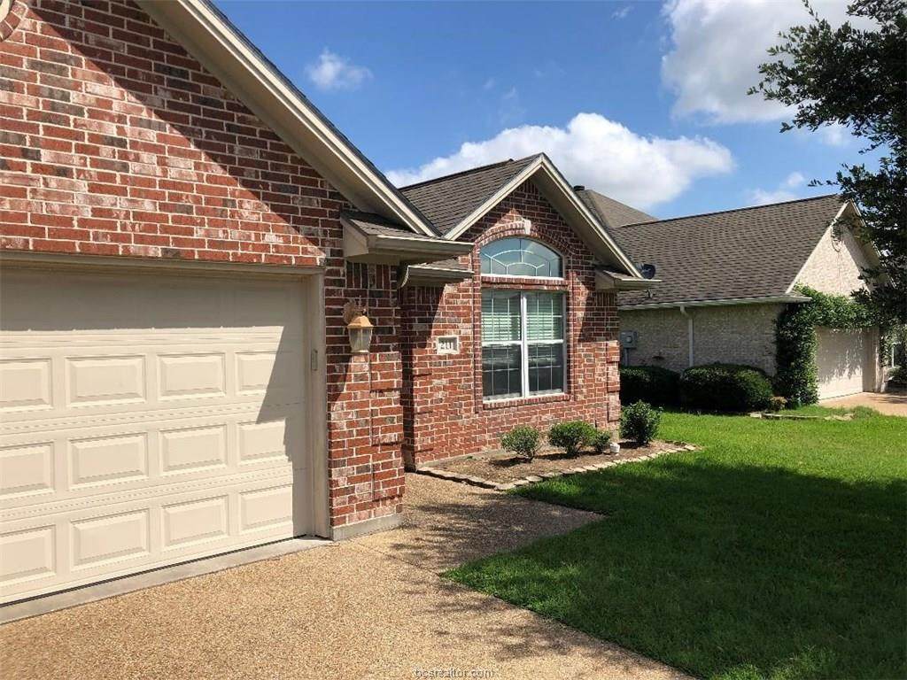 211 Karten Lane - Photo 1