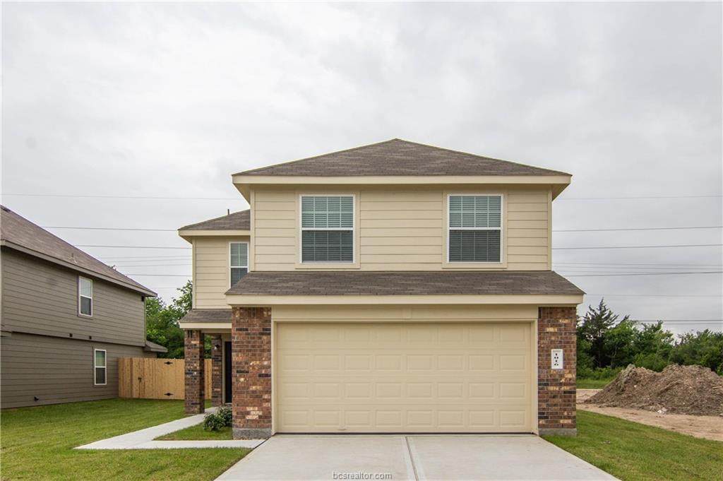 1016 Crossing Drive - Photo 1