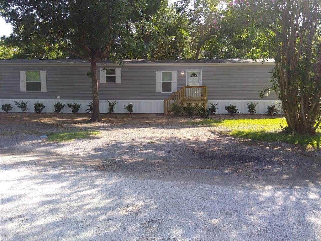 204 Horlock Avenue - Photo 1