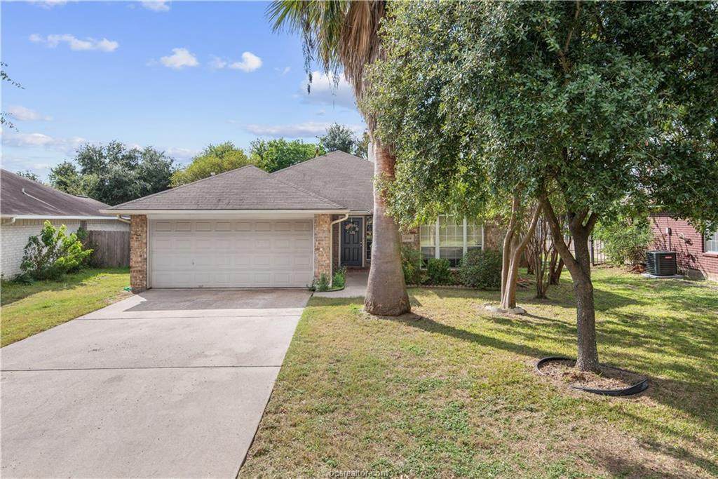 2414 Carnation Court - Photo 1