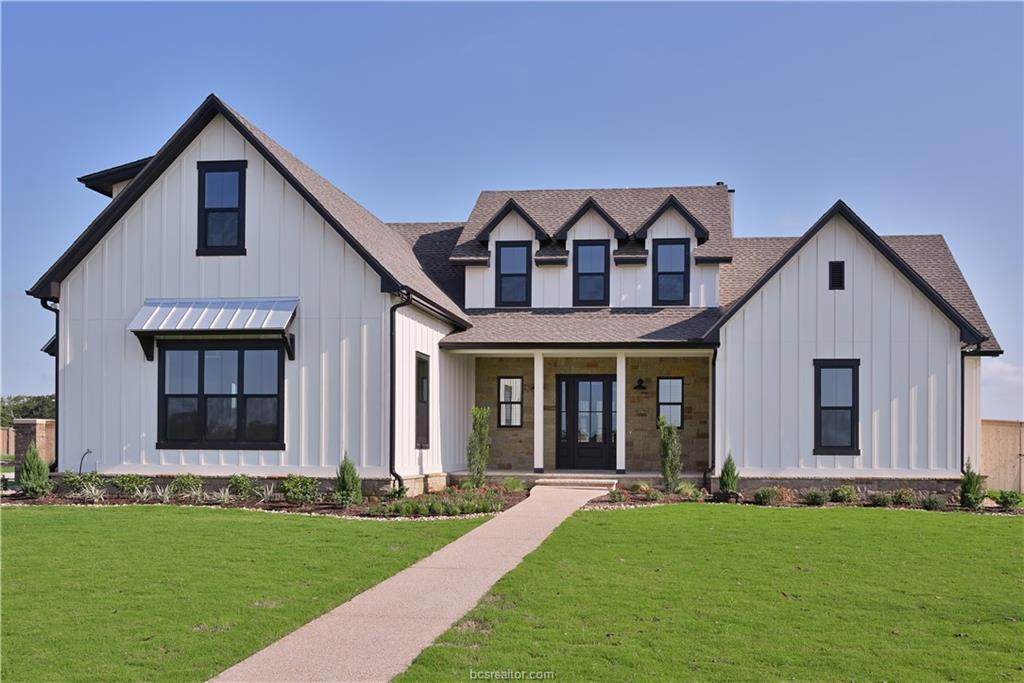 4901 Crystal Ridge Court - Photo 1