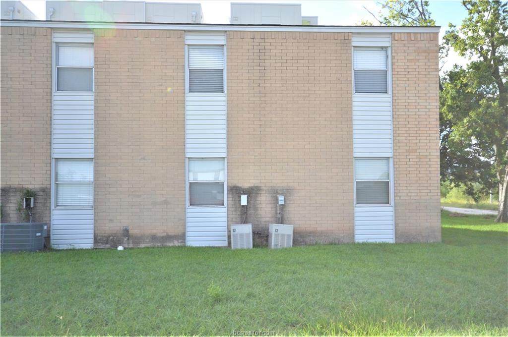 1404 Northpoint Lane - Photo 1
