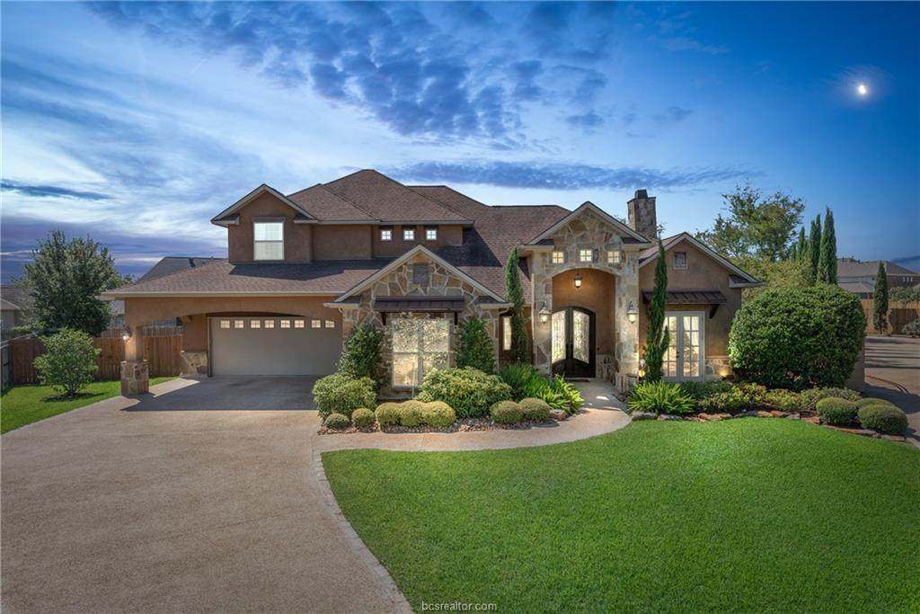 2403 Crown Court - Photo 1