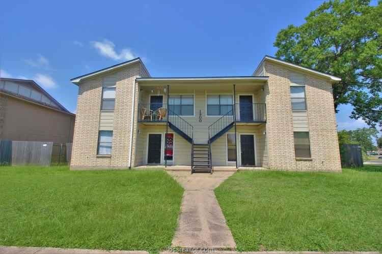1906 Woodsman Drive - Photo 1