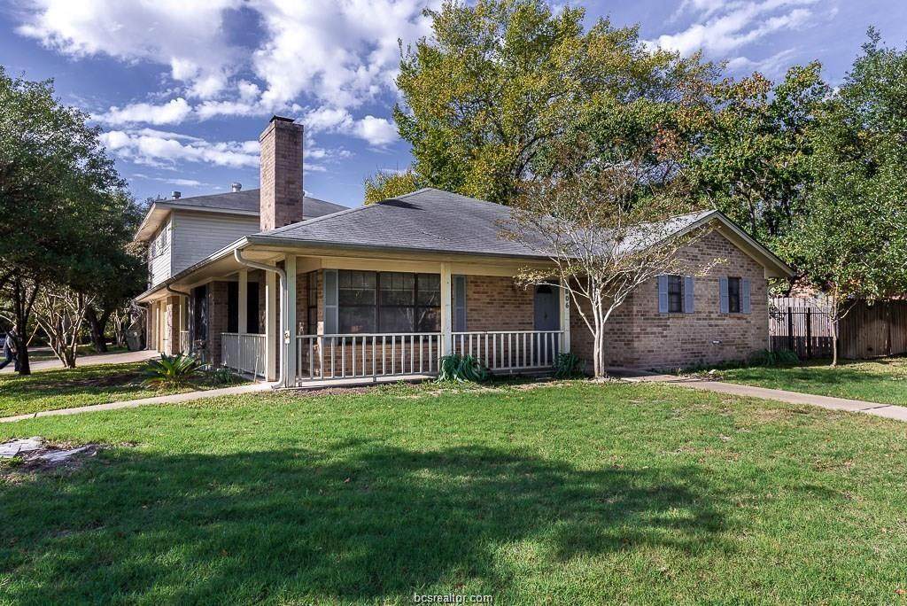 3806 Carter Creek Parkway - Photo 1