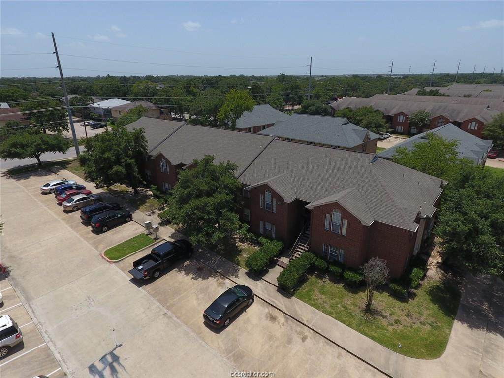 905 Balcones Drive - Photo 1