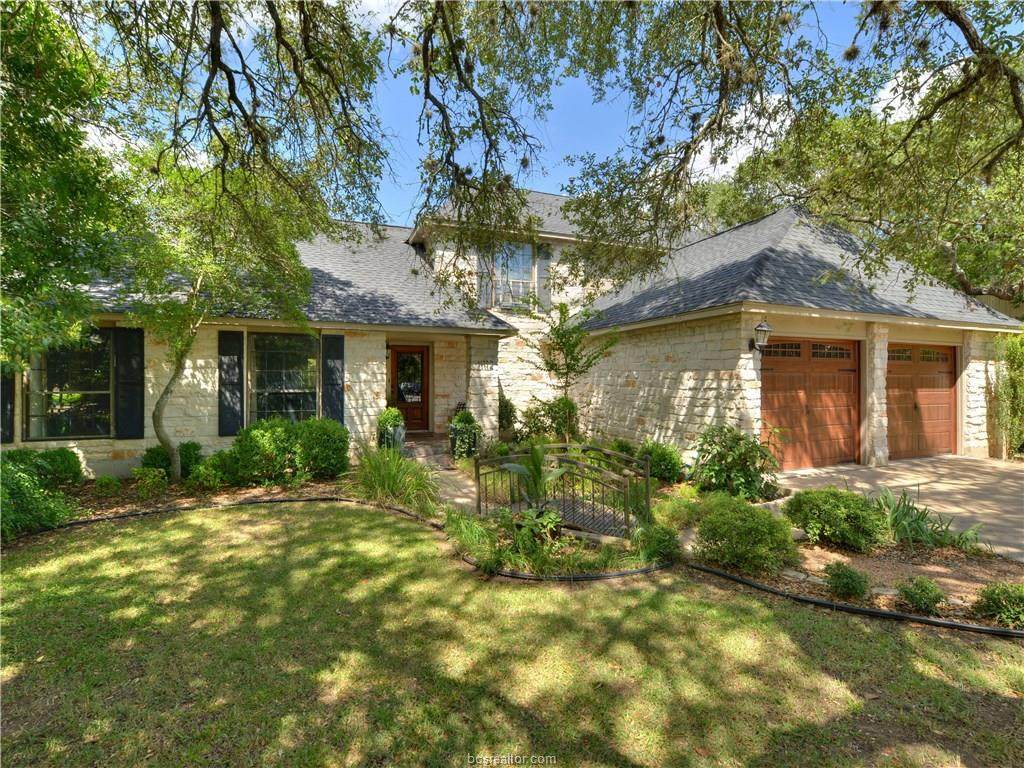 11112 Heron Cove - Photo 1