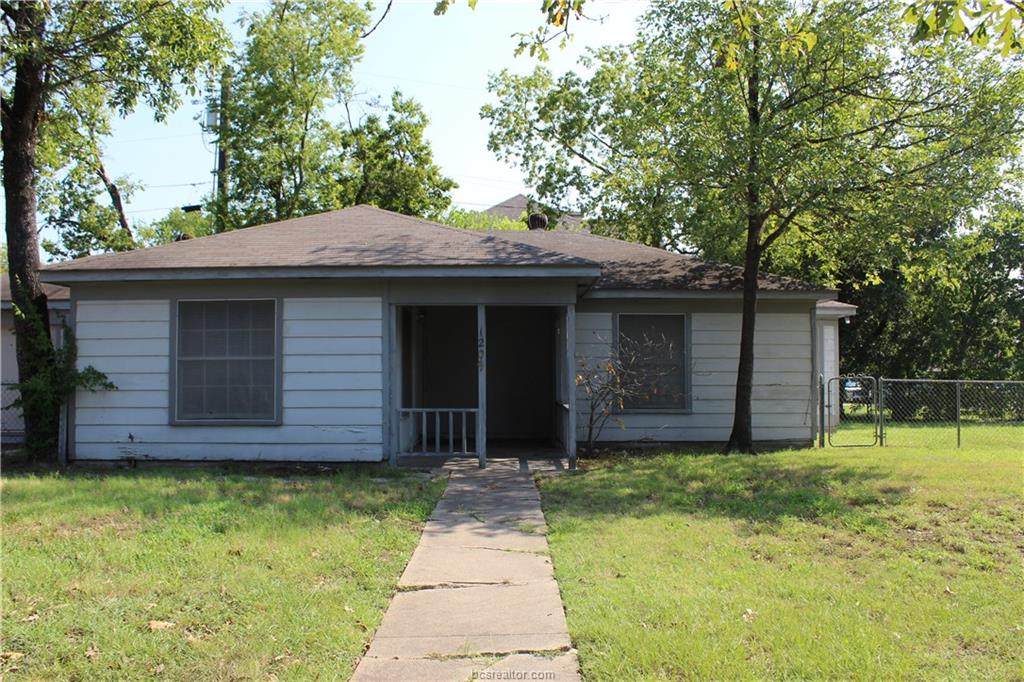 1209 Milner Drive - Photo 1