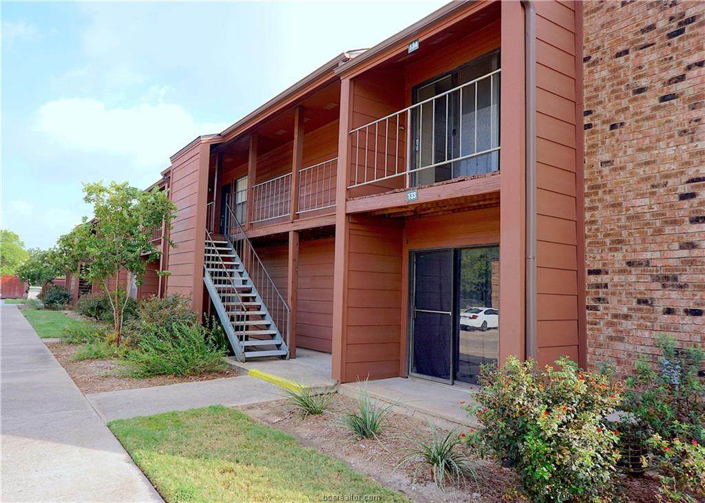904 University Oaks #134 - Photo 1