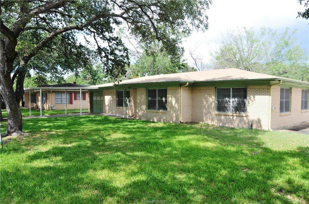 3907 Windowmere Street - Photo 1