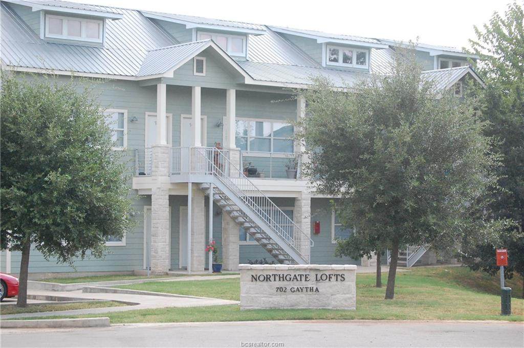 702 Gaytha Circle - Photo 1