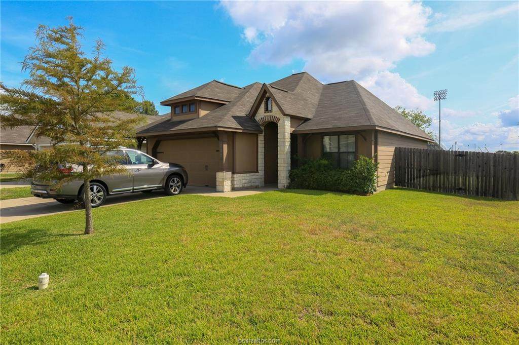 247 Fieldstone Place - Photo 1