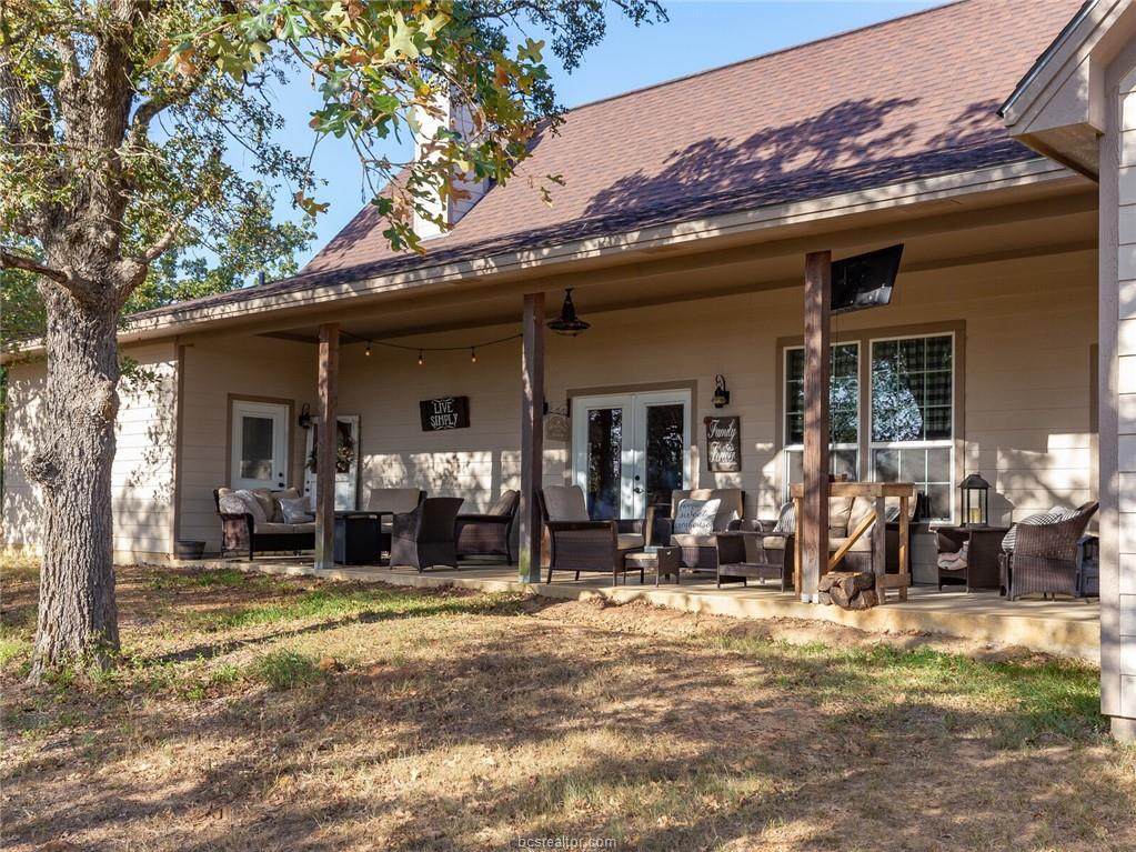 1142 22 Hills Road - Photo 1