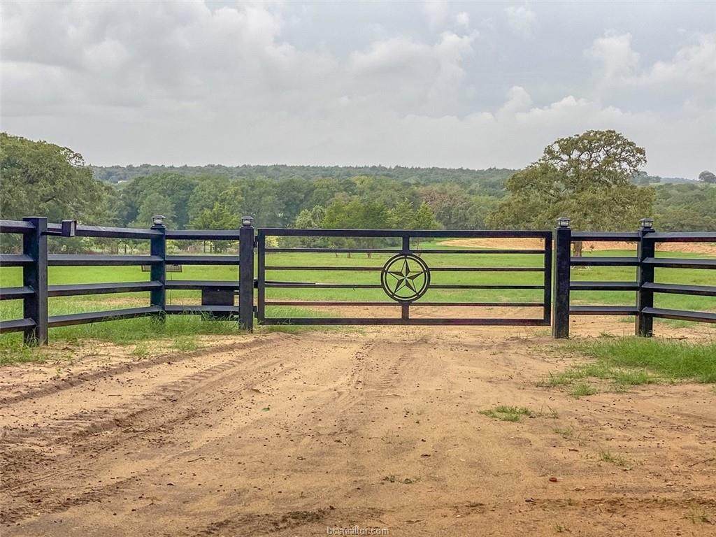 7115 County Road 333 - Photo 1