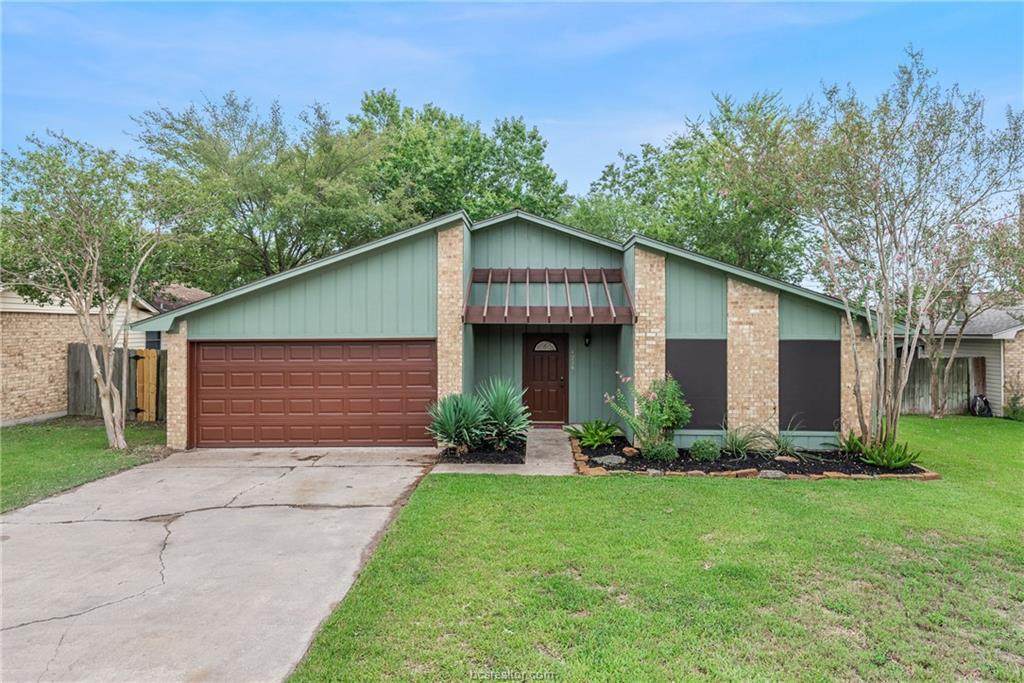 4214 Willow Oak Street - Photo 1